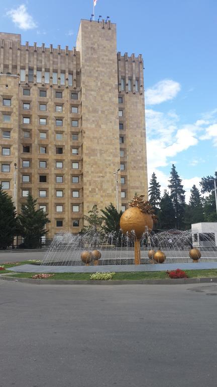 Guest House Ralsh Tbilisi Exteriör bild