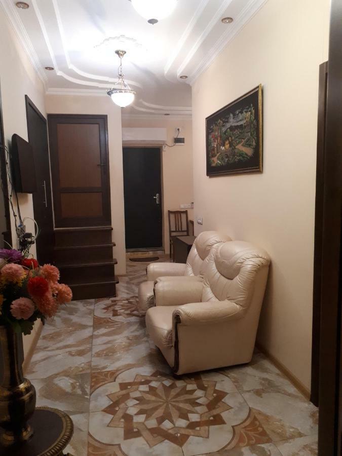 Guest House Ralsh Tbilisi Exteriör bild